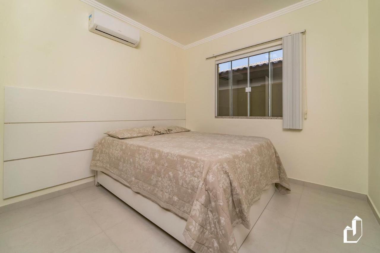 Casa Terrea Com 02 Dormitorios ボンビーニャス エクステリア 写真