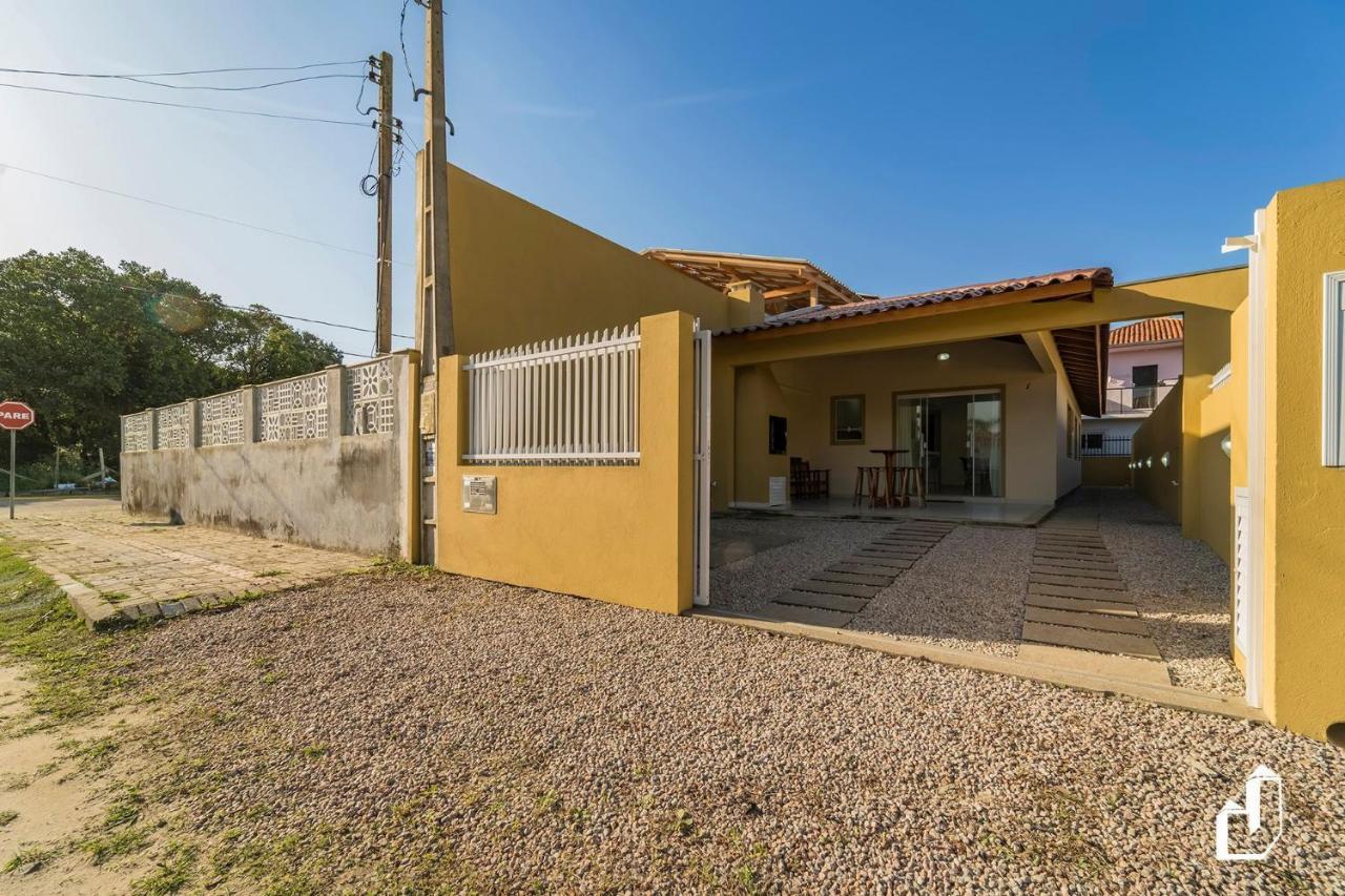 Casa Terrea Com 02 Dormitorios ボンビーニャス エクステリア 写真